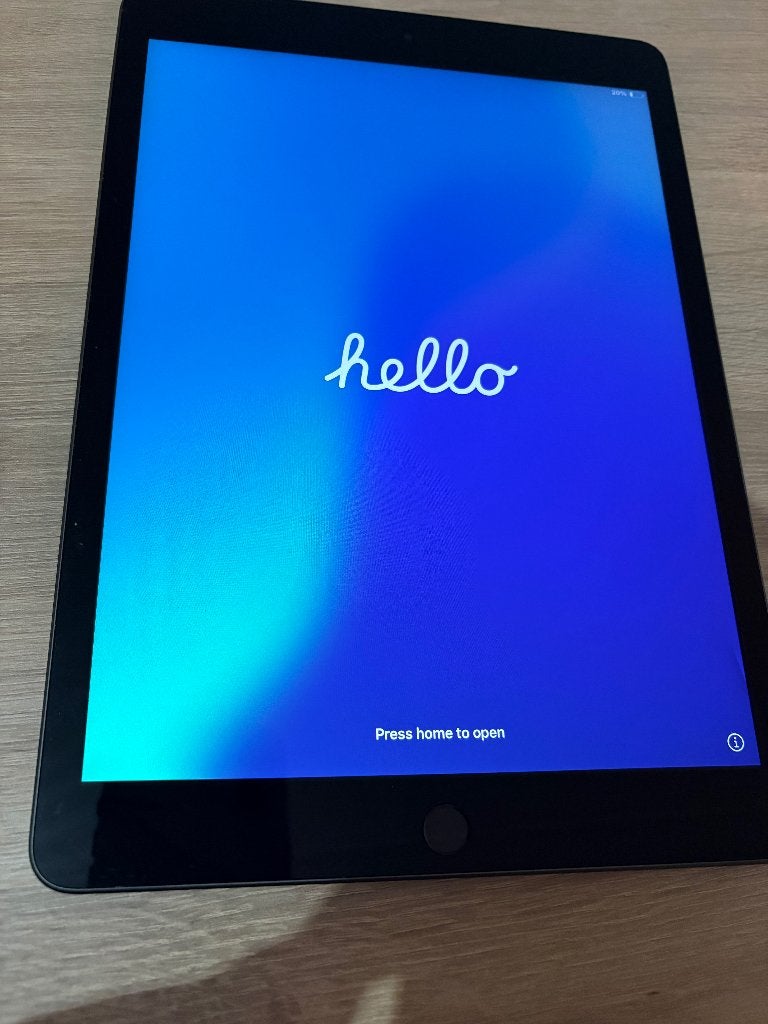 Apple iPad 7 (32 GB), 32 GB, Apple iPad, Zo goed als nieuw, Grijs