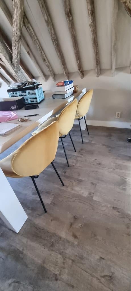 4 oker fluwele stoelen, Huis en Inrichting, Stoelen, Ophalen