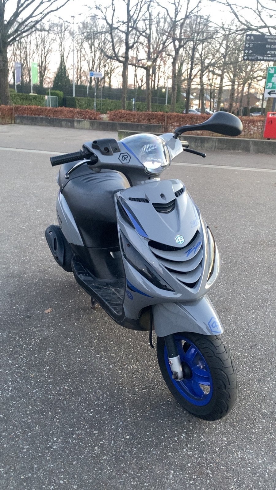 Piaggo Zip 4t 50cc, Ophalen, Maximaal 45 km/u, Zip, Zo goed als nieuw