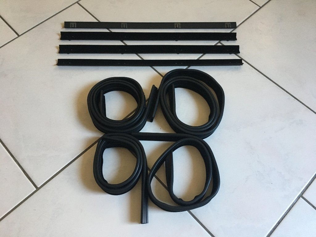 te koop afdichtings set ramen dodge b100 b200 b300, Auto diversen, Overige Auto diversen, Ophalen of Verzenden