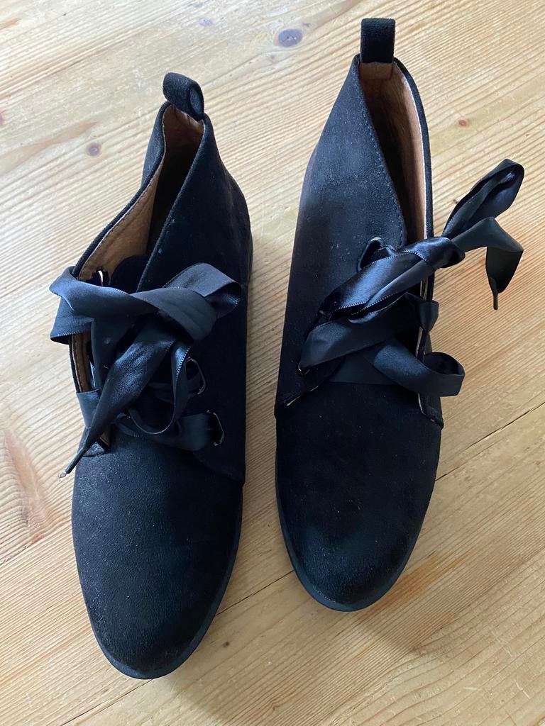 Zwarte halfhoge schoenen mt 40, Ophalen of Verzenden, Nieuw, Zwart, Sneakers of Gympen