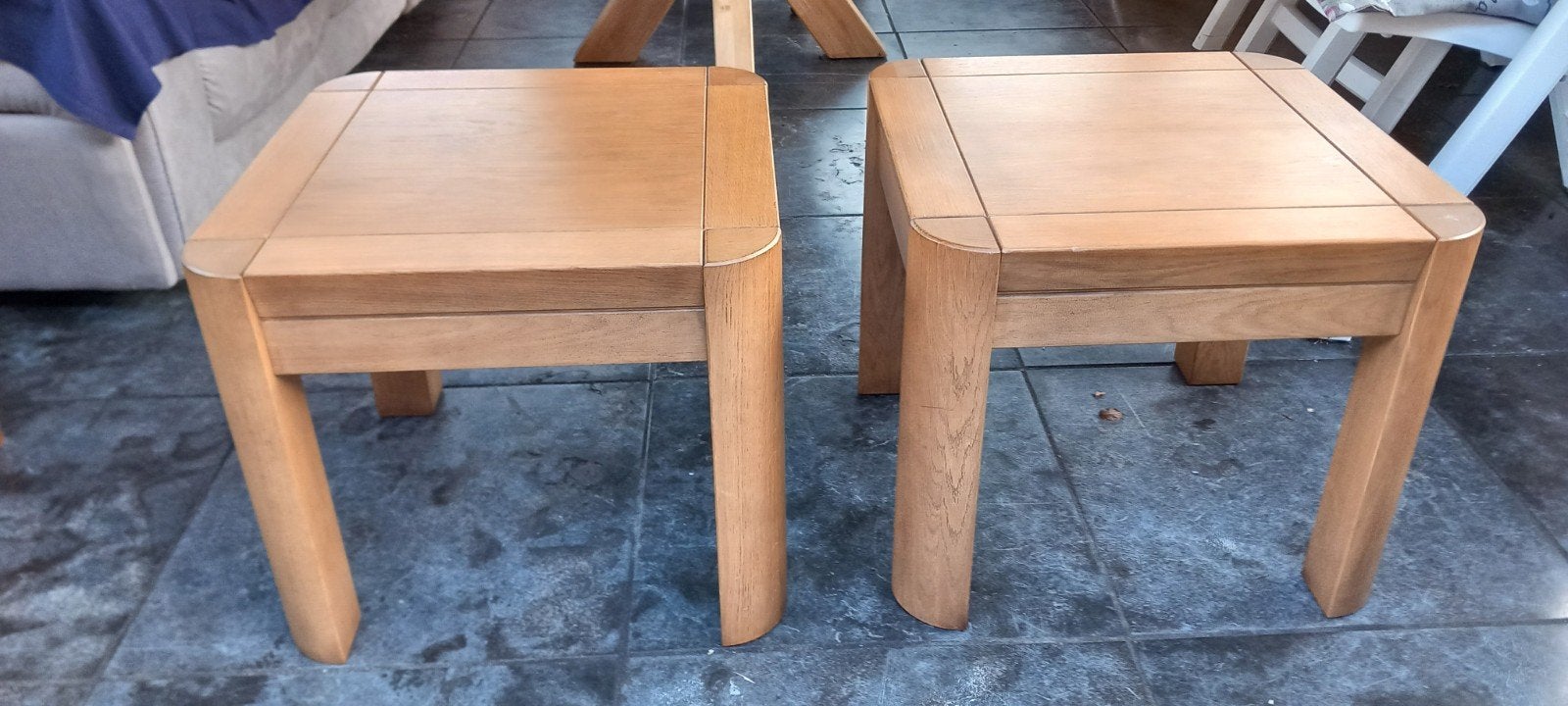 Set van 2 houten bijzettafels - eiken, Ophalen, Minder dan 45 cm, Minder dan 55 cm, Vierkant
