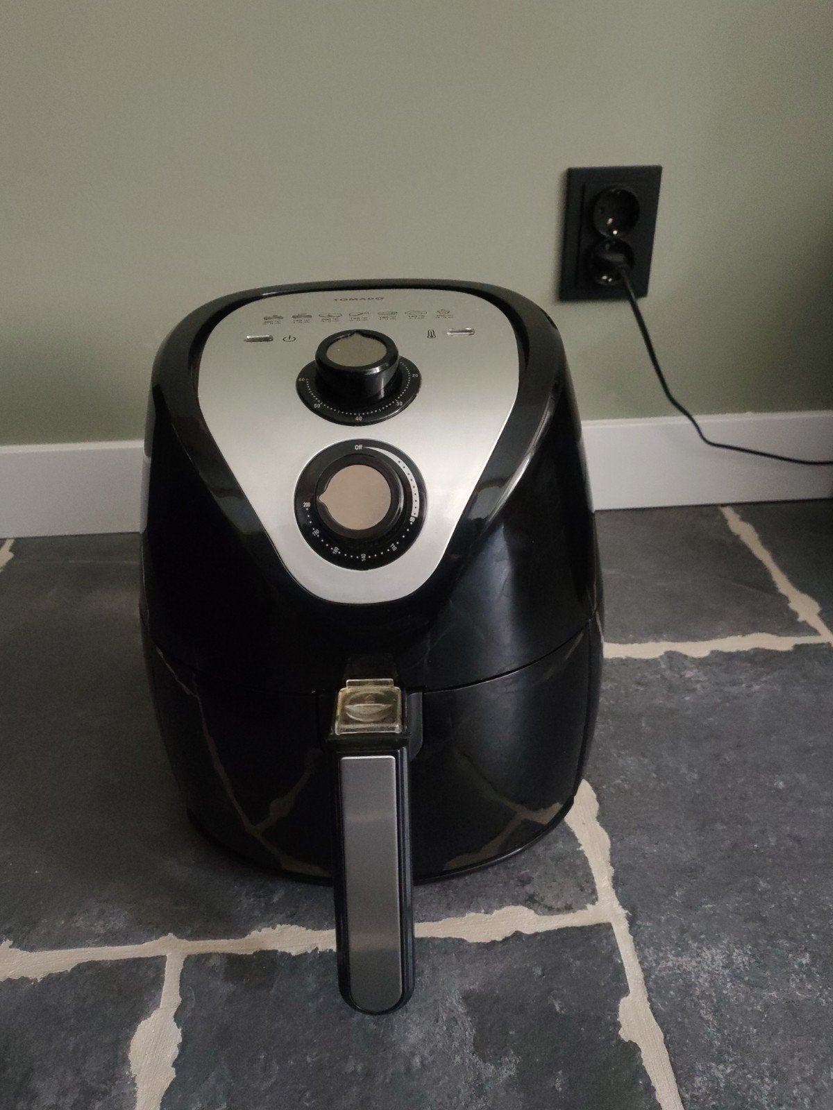 Airfryer Tomado, Ophalen, Gebruikt, Airfryer, 1500 gram of meer