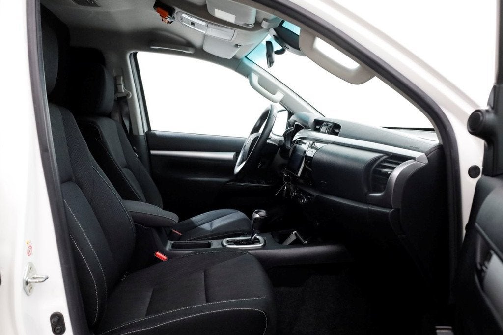 Toyota Hilux 2.4 D-4D-F 150pk E6 4WD 4x4 Double Cab Automaat, Auto's, Automaat, Gebruikt, Euro 6, 4 cilinders