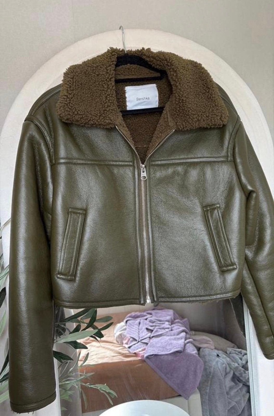 Winterjas bershka maat s, Kleding | Dames, Ophalen of Verzenden, Gedragen
