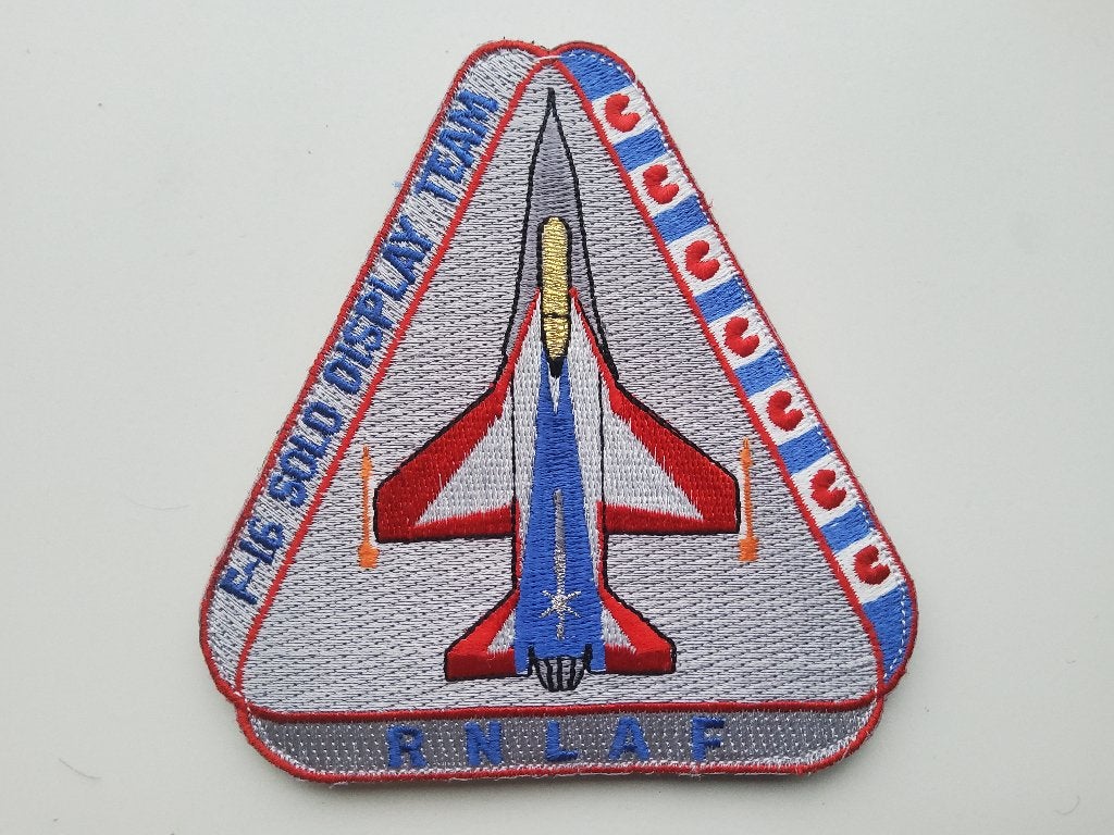 KLu RNLAF F-16 SOLO DISPLAY TEAM 1997/1998 PATCH, Verzenden, Zo goed als nieuw, Patch, Badge of Embleem