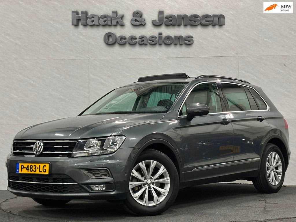 Volkswagen Tiguan 1.4 TSI ACT Comfortline Business - Pano -, 4 cilinders, 150 pk, Leder, SUV of Terreinwagen
