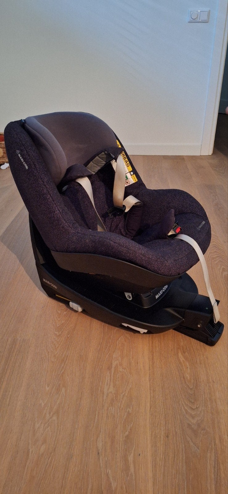 Maxi cosi 2way pearl + Maxi cosi FamilyFix2, Ophalen, Verstelbare rugleuning, 0 t/m 18 kg, Zo goed als nieuw