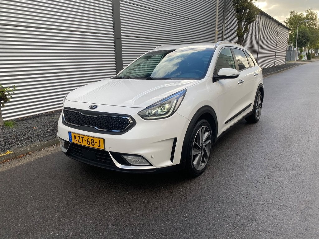 Kia Niro 1.6 GDi Hybrid ExecutiveLine/stoelventilatie/leder, Dealer onderhouden, 1580 cc, Leder, Bedrijf
