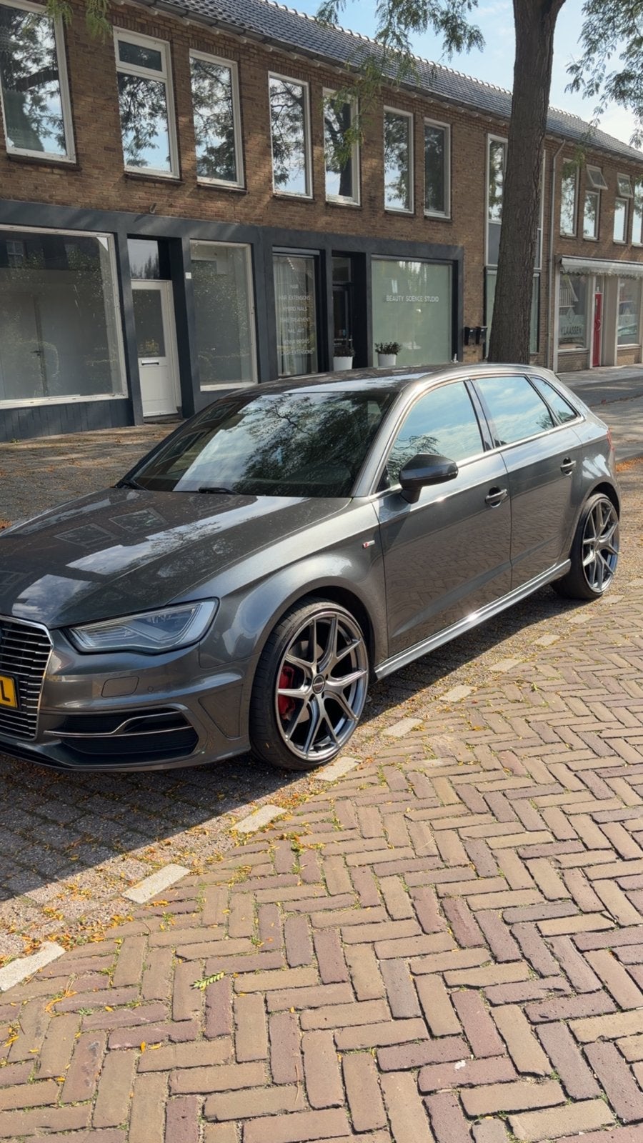 Audi A3 1.4 Tfsi 204pk E-tron Phev S Tronic 2015 Grijs, Auto's, 4 cilinders, 1395 cc, 149 pk, Zilver of Grijs