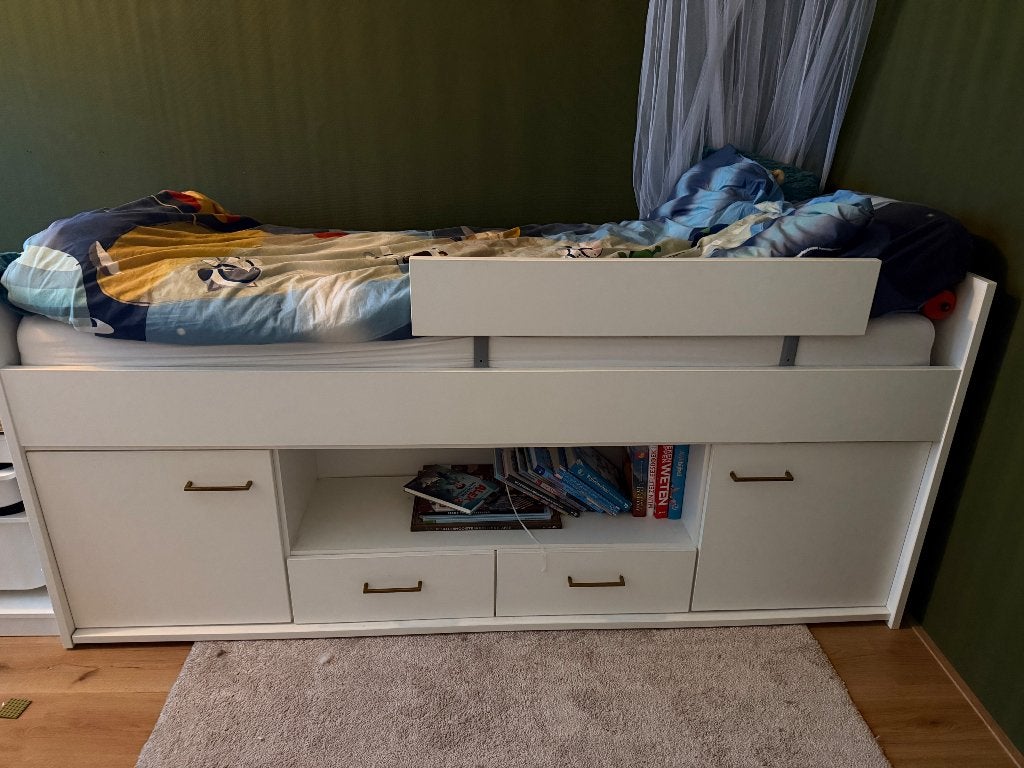 Kinderbed met opbergruimte – Wit – In nette staat, Ophalen, Hoogslaper of Stapelbed, 70 tot 85 cm, Zo goed als nieuw