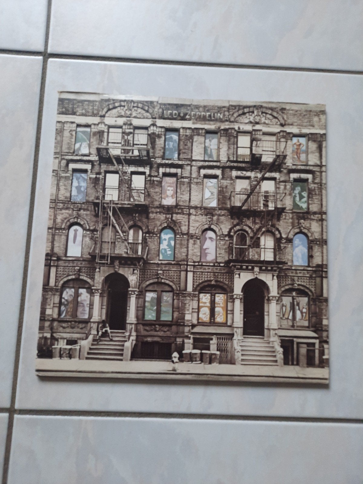 2LP Led Zeppelin, Physical Graffiti, Ophalen of Verzenden, Gebruikt, 12 inch, Poprock