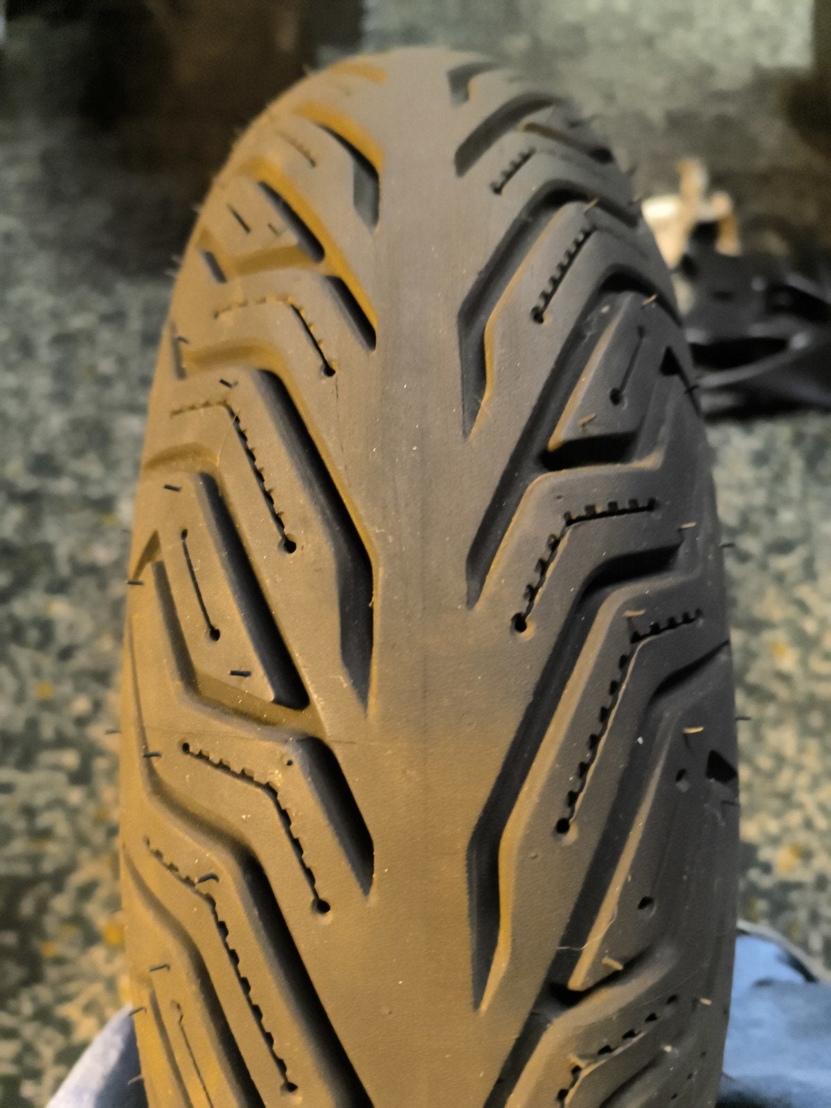 Nieuwe Michelin band met velg voor Peugeot Jet Force, Ophalen of Verzenden, Nieuw, Overige typen, Peugeot