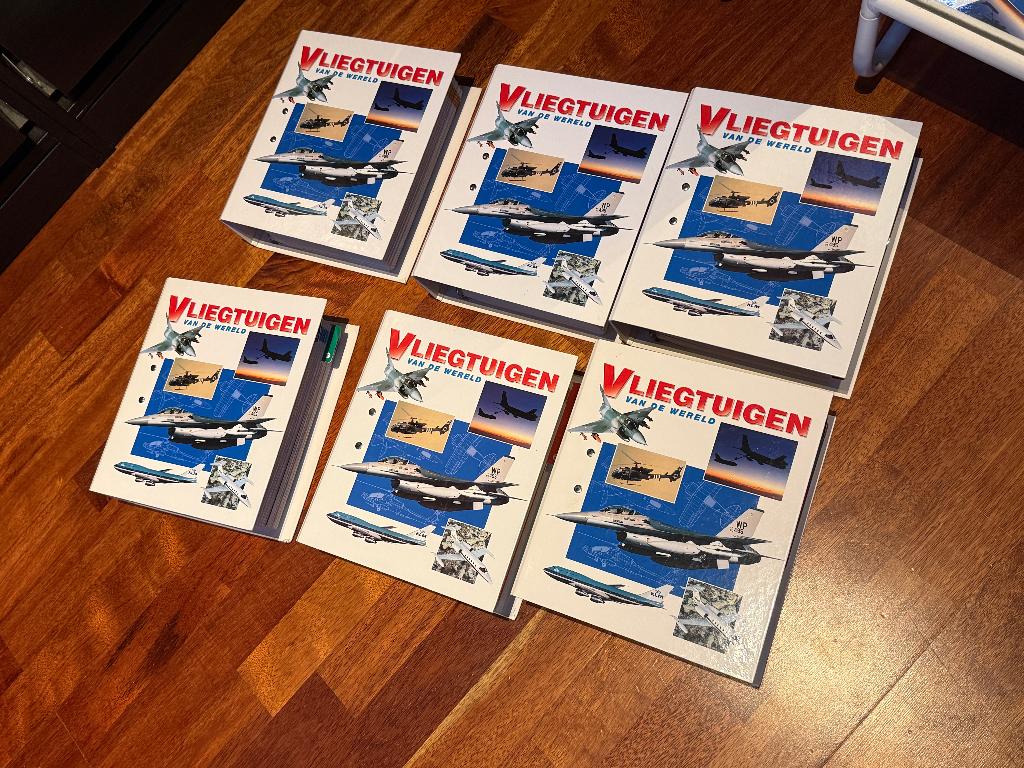 Vliegtuigen van de wereld - complete serie, Boeken, Ophalen of Verzenden, Zo goed als nieuw, Overige onderwerpen, Complete serie