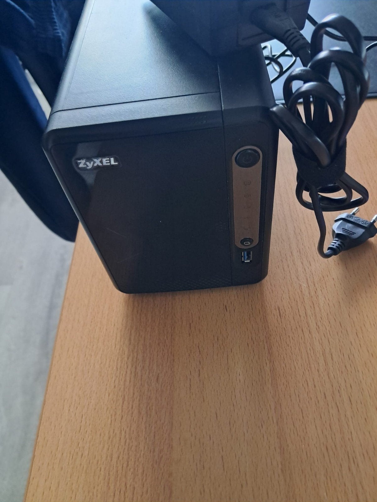 Zyxel NSA 325-V2 NAS, Computers en Software, NAS, Ophalen of Verzenden, Gebruikt