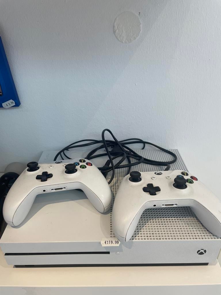Xbox One S Met 2 Controllers Incl Bon., Met 2 controllers, Xbox One S, Ophalen of Verzenden, 500 GB