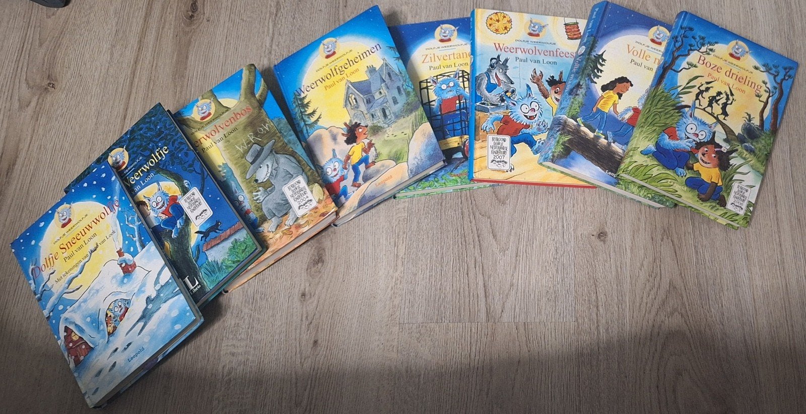 Dolfje Weerwolfje Boeken - Diverse Delen, Boeken, Kinderboeken | Jeugd | onder 10 jaar, Fictie algemeen, Paul van Loon, Ophalen