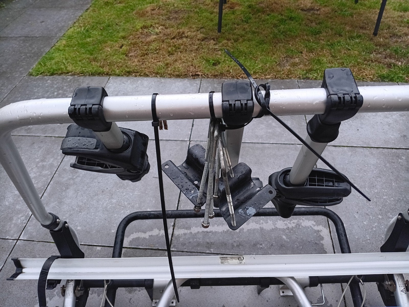 thule fietsrek voor 3 fietsen caravan, Caravans en Kamperen, Camper-accessoires, Ophalen
