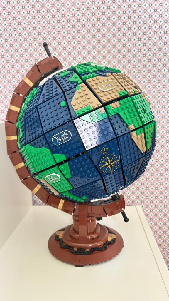 Lego wereldbol 21332, Ophalen of Verzenden, Zo goed als nieuw