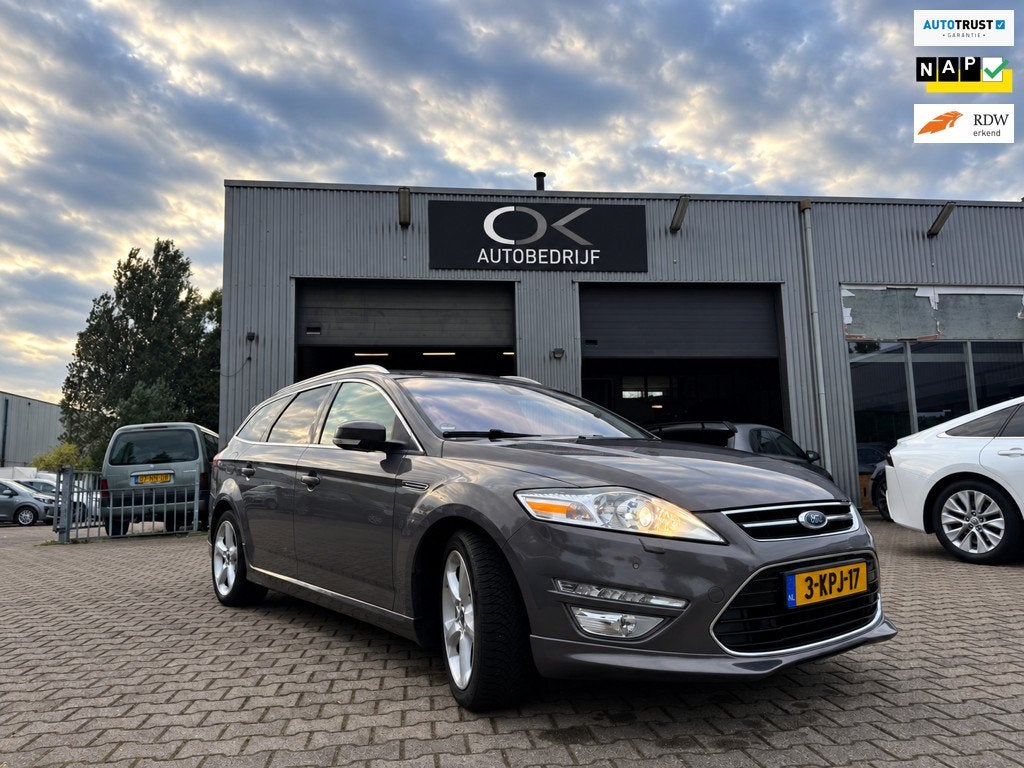 Ford Mondeo Wagon 1.6 EcoBoost Platinum, Auto's, Voorwielaandrijving, Gebruikt, Zwart, 4 cilinders