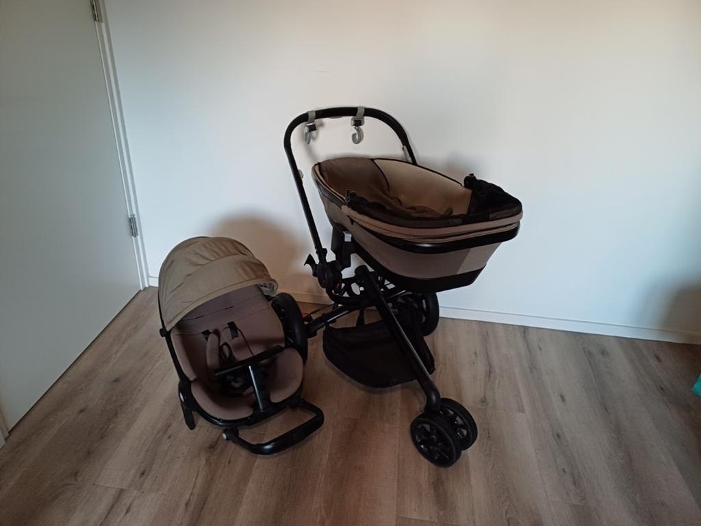 Quinny Moodd Combiwagen met Reiswieg en Zitje, Kinderen en Baby's, Kinderwagens en Combinaties, Ophalen, Gebruikt, Quinny, Combiwagen