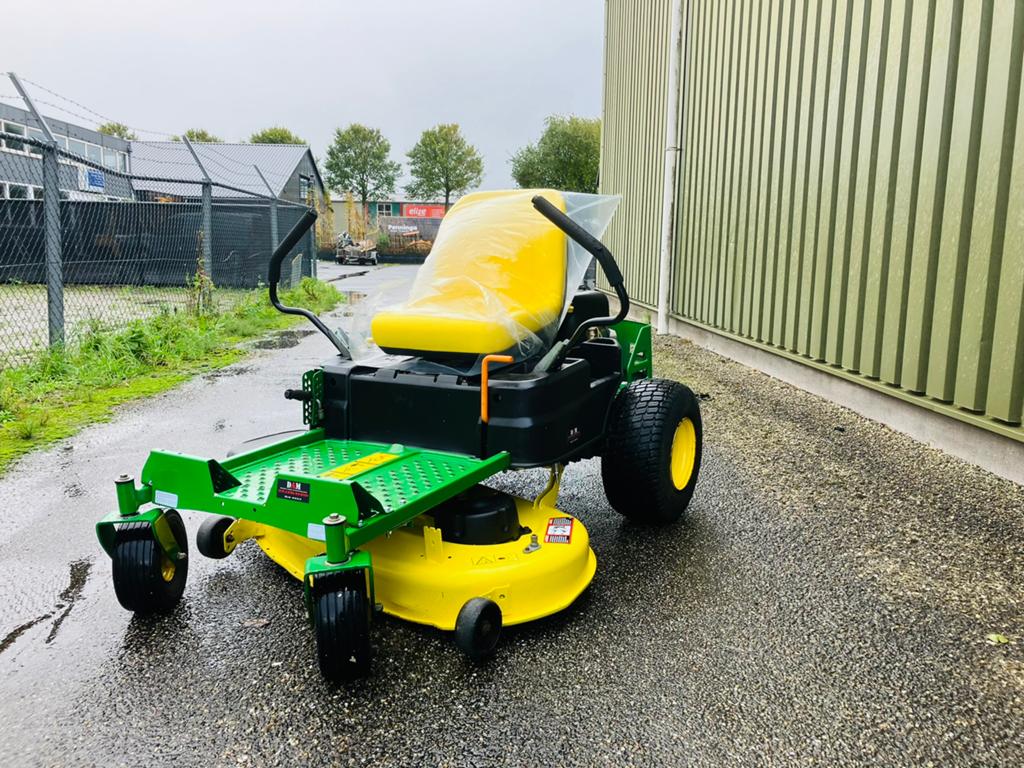 Krachtige JOHN DEERE zero turn zitmaaier 2 cilinder topstaat, Ophalen, Zo goed als nieuw, 120 cm of meer