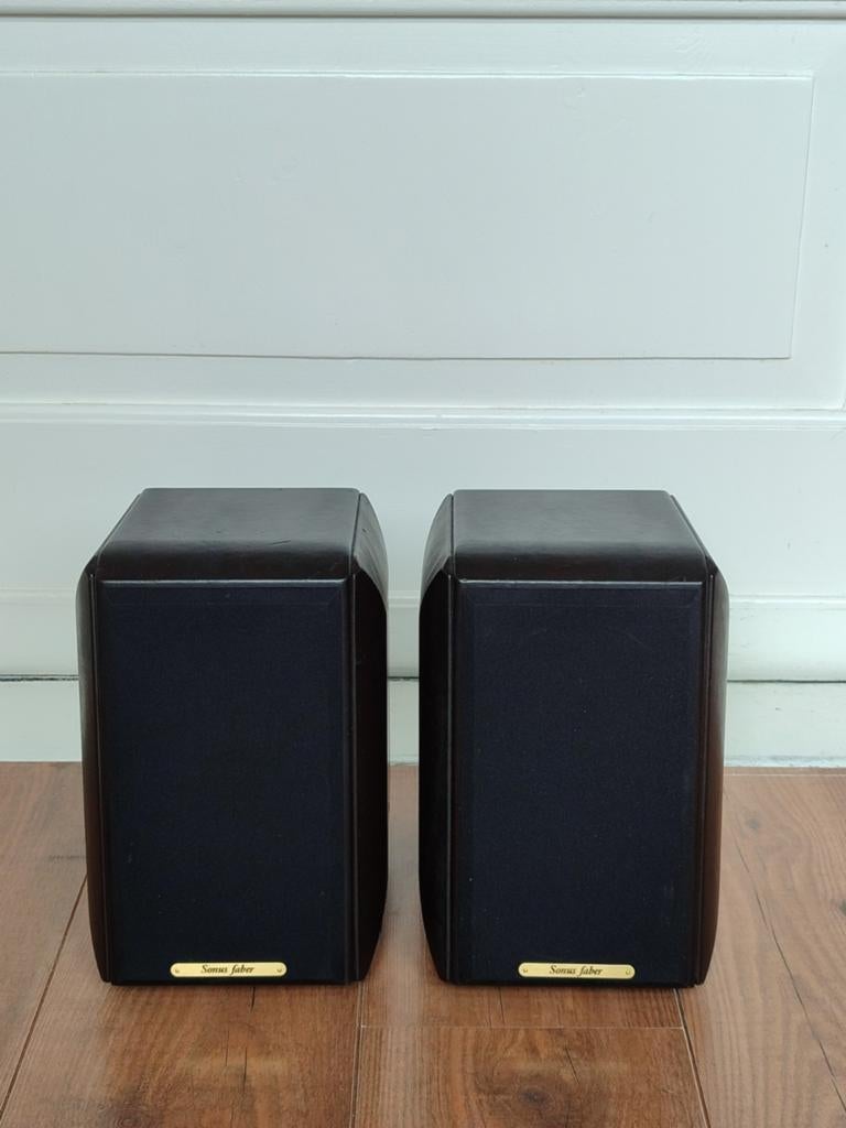 Zeer compacte high-end Sonus Faber speakers, Audio, Tv en Foto, Luidsprekers, Overige merken, Gebruikt, Ophalen of Verzenden, 60 tot 120 watt