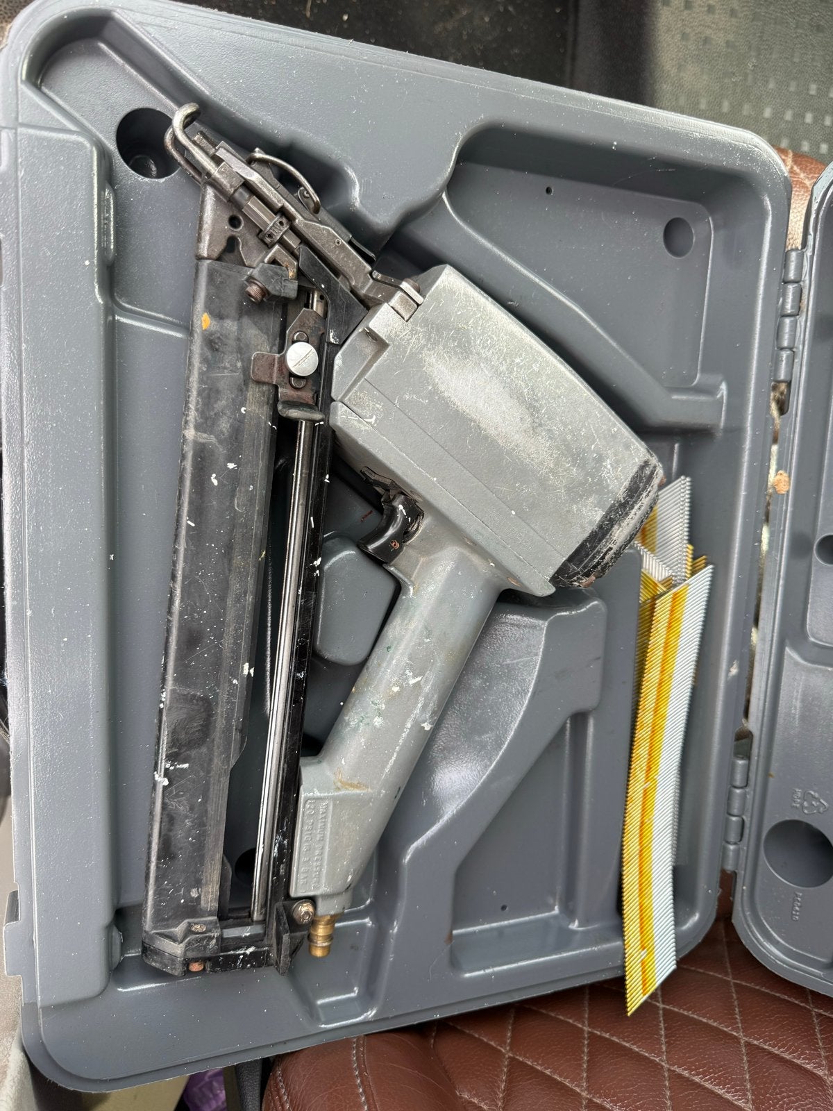 Senco SFN40 tacker in koffer, Ophalen, Gebruikt