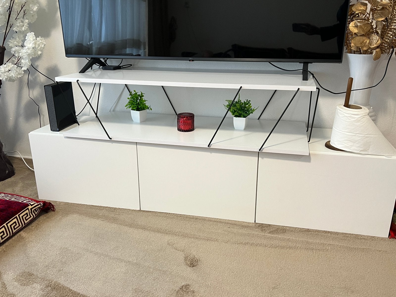 2 Moderne witte TV-meubels – Nieuwstaat, Ophalen, Zo goed als nieuw, 25 tot 50 cm, 100 tot 150 cm