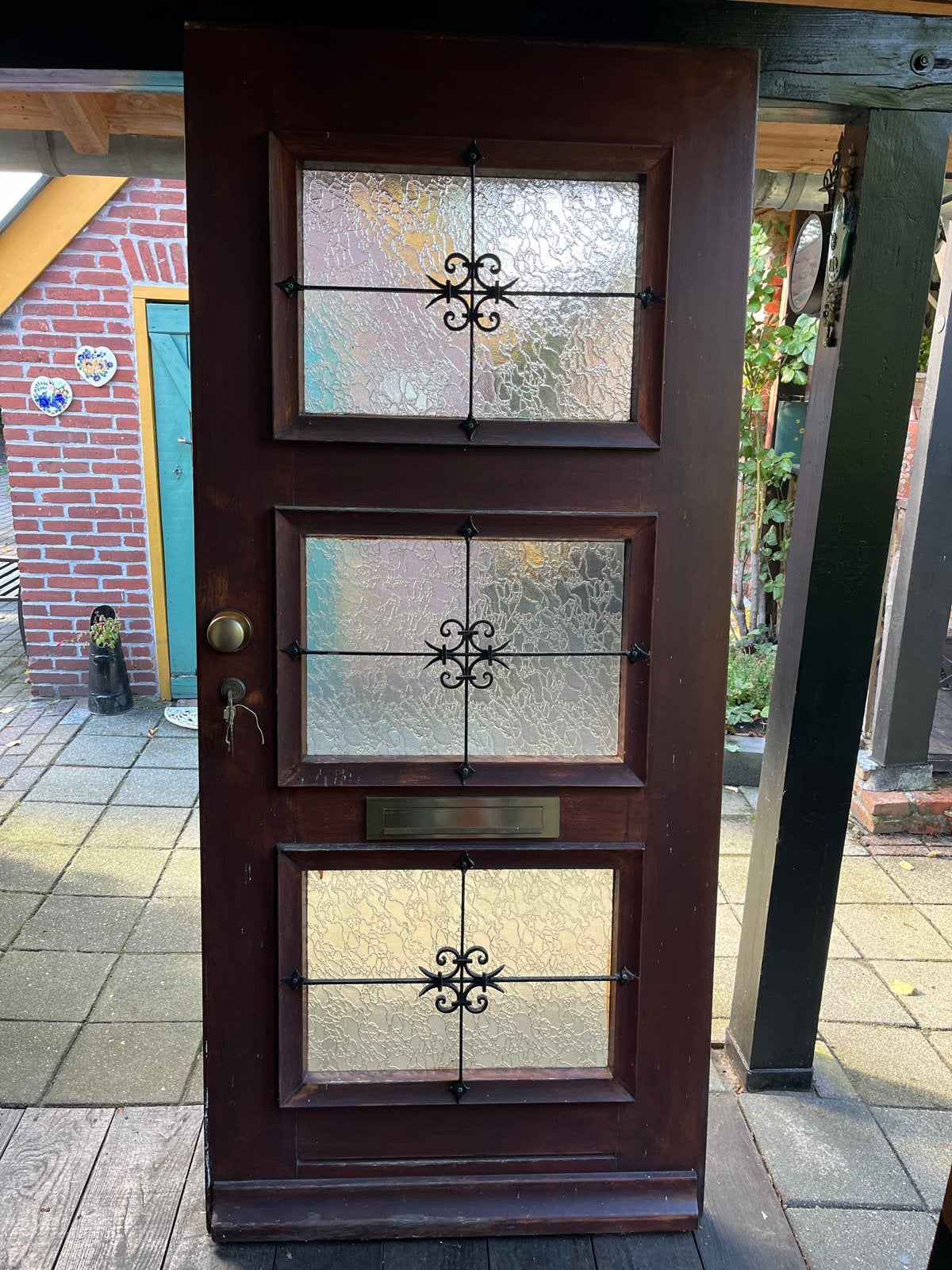 Massieve houten buitendeur met glas sierrekjes merk NORHTGO, Ophalen, Gebruikt, 80 tot 100 cm, Buitendeur