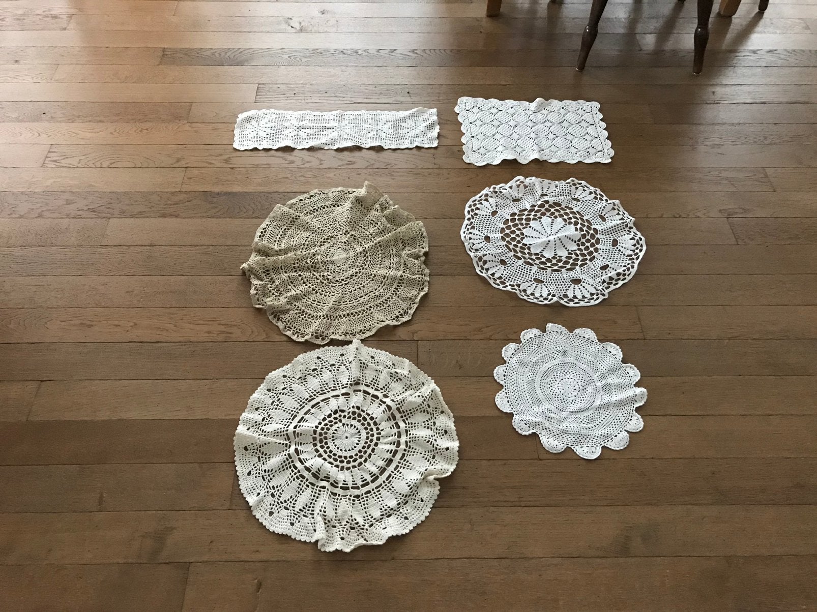 6 oude  gehaakte kleedjes, Ophalen of Verzenden
