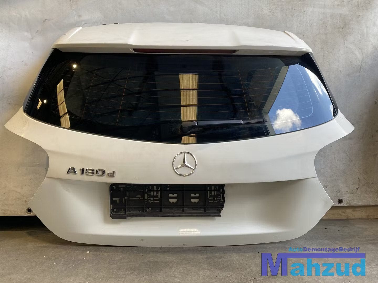 MERCEDES A-klasse W176 Wit achterklep 2012-2018, Gebruikt, Mercedes-Benz AG, Deur, Mercedes-Benz