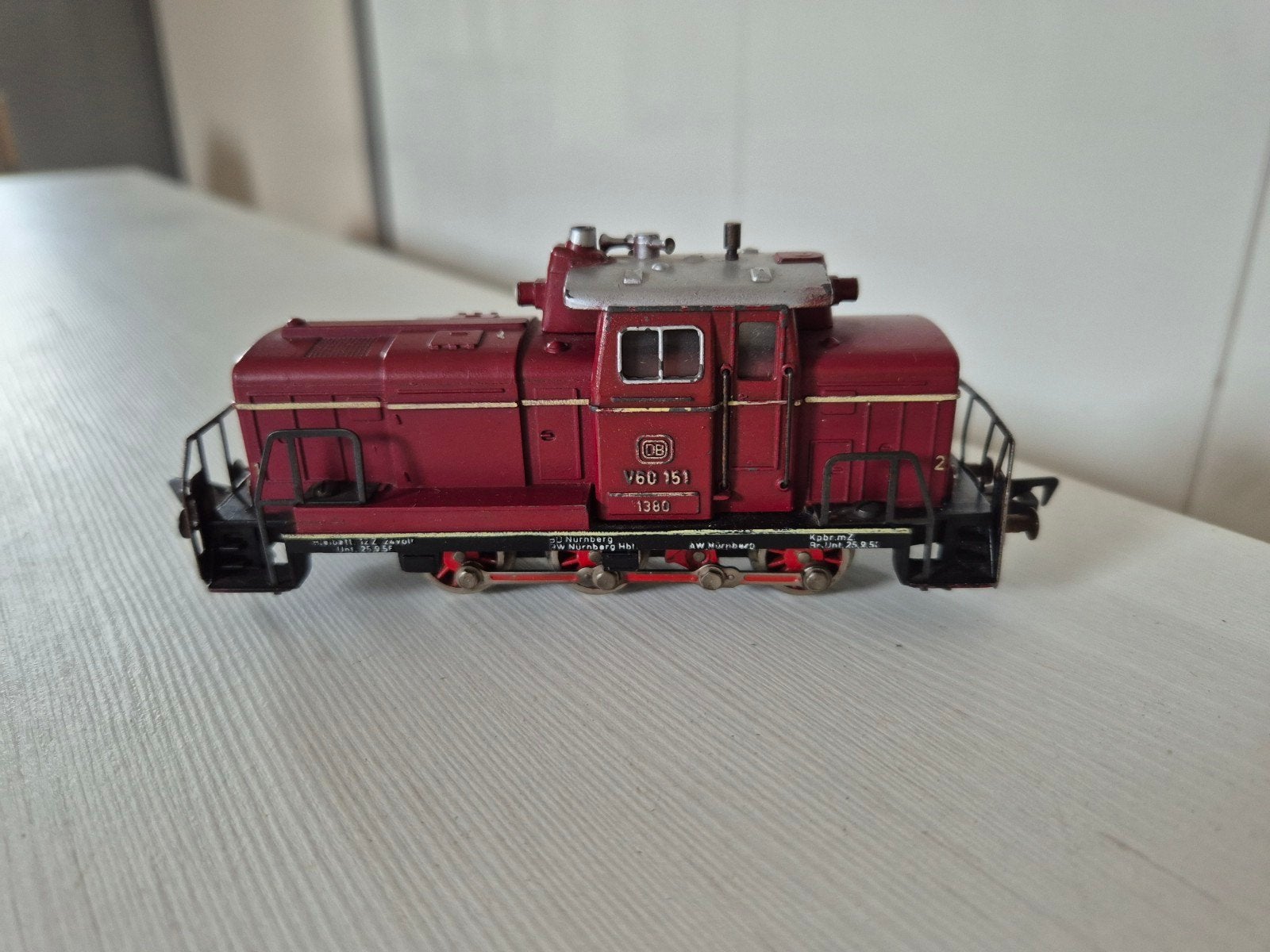 2 Fleischmann H0 V60 DB diesellocs 1380, Hobby en Vrije tijd, Modeltreinen | H0, Gebruikt, Fleischmann, Ophalen of Verzenden, Gelijkstroom
