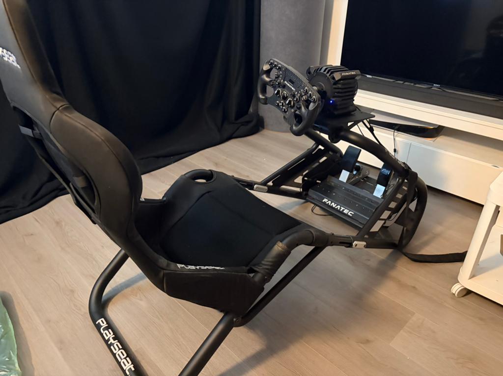 Complete Fanatec DD Pro 8Nm Set + Playseat Trophy, Ophalen, Zo goed als nieuw, Playseat of Racestoel