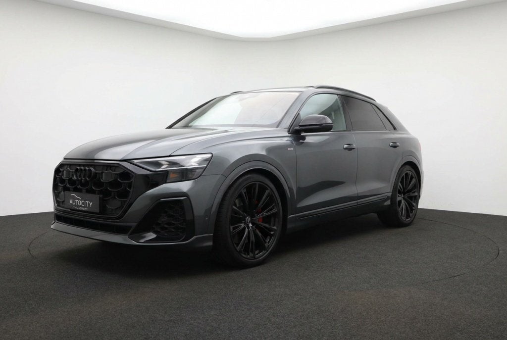 Audi Q8 60 TFSI e-hybrid quattro S Line Competition l AWD Be, Automaat, Gebruikt, 22 kWh, 2995 cc