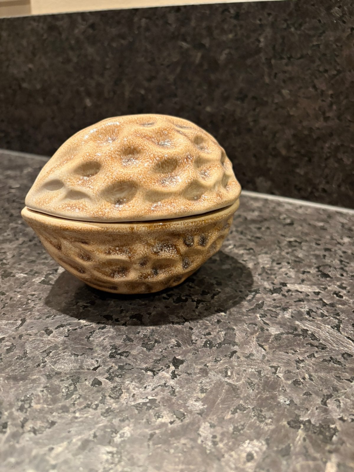 Walnoot potje , 5 euro, Ophalen of Verzenden, Zo goed als nieuw