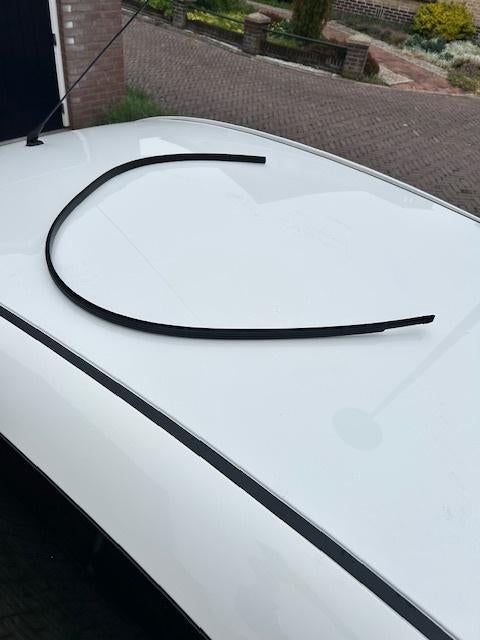 Nieuw dakrubber LINKS Citroen C1/Peugeot 107 (bj2014-2022), Ophalen of Verzenden, Nieuw, Citroën