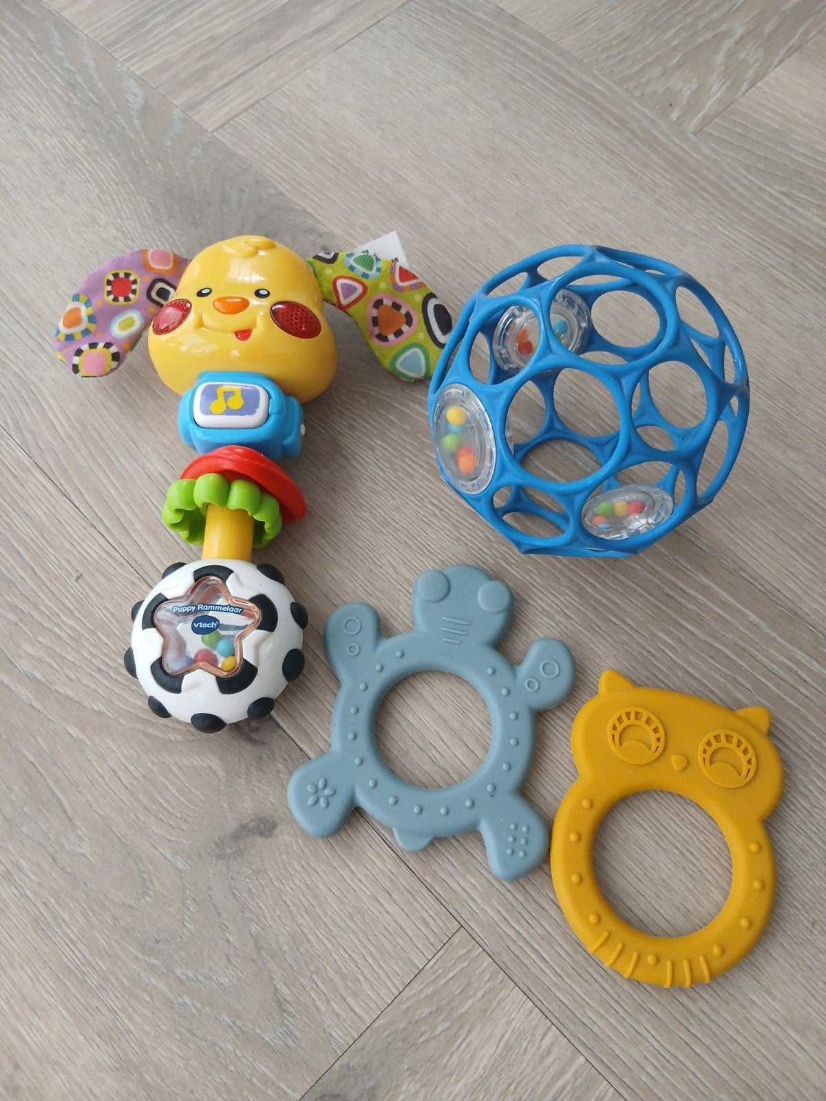 VTech Puppy Rammelaar, Oball en bijtspeeltjes, Kinderen en Baby's, Speelgoed | Babyspeelgoed, Ophalen, Gebruikt, Rammelaar, Met licht