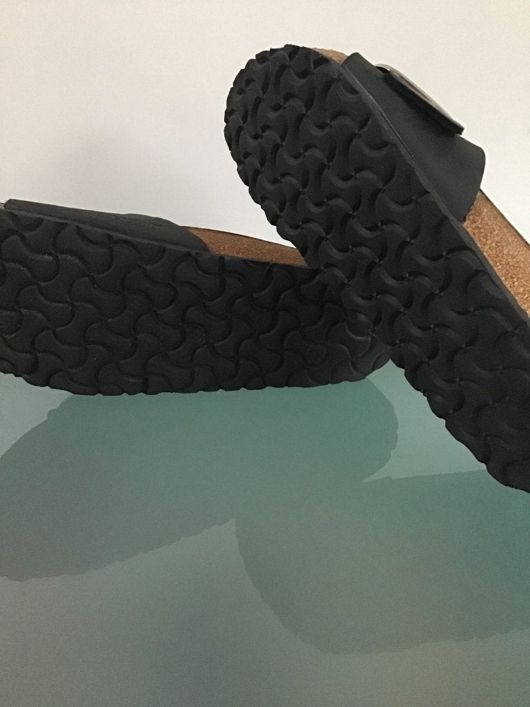 Birkenstock 39 Madrid Big Buckle Zwart | Gratis verzenden, Kleding | Dames, Schoenen, Slippers, Verzenden, Zwart, Zo goed als nieuw
