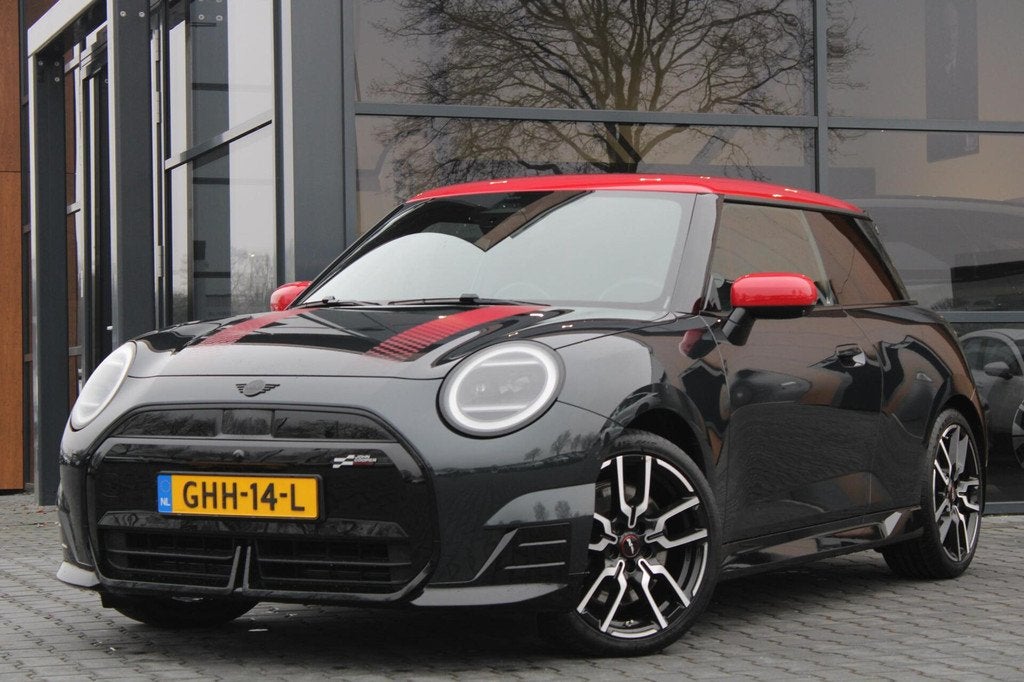 Mini Mini Cooper E John Cooper Works M 40.7 kWh | Pano | Har, Auto's, Mini, Gebruikt, 41 kWh, 4 stoelen, 184 pk