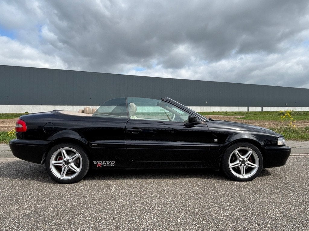 Volvo C70 Convertible 2.4 T Sport LEES TEKST! APK verlopen., C70, Gebruikt, 194 pk, 4 stoelen