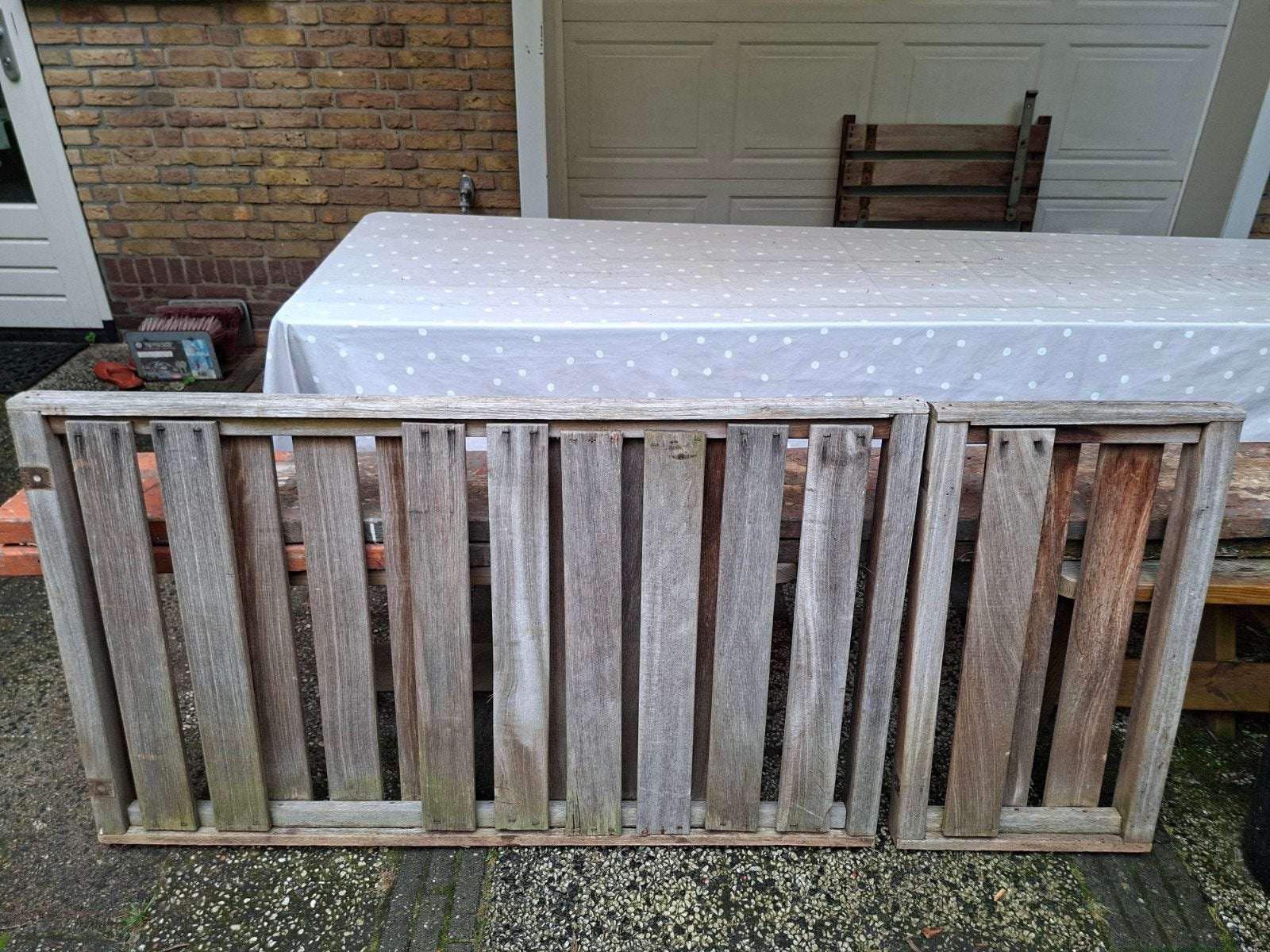 Oerdegelijk hardhouten tuinhek met palen en beslag, Tuin en Terras, Tuinhekken en Hekwerk, Ophalen, Gebruikt, Hout, Tuinhek