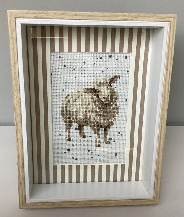 Geborduurd schaap NIEUW, Ophalen of Verzenden, Nieuw, Handborduren, Overige typen