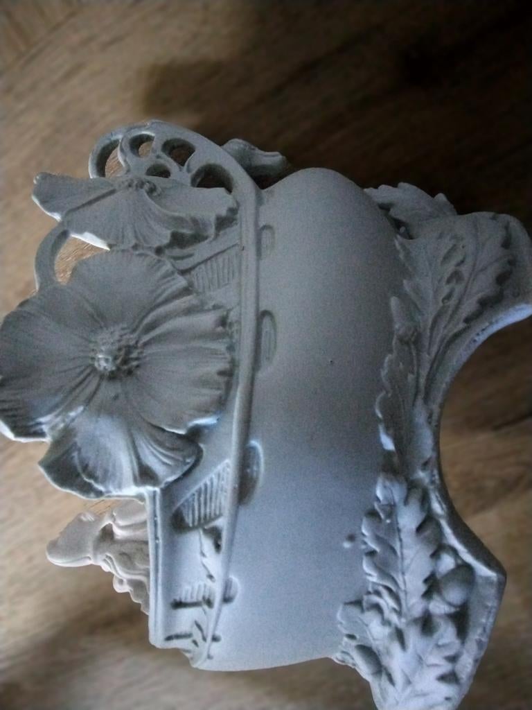 Antieke bloempotje?, Ophalen, Dier