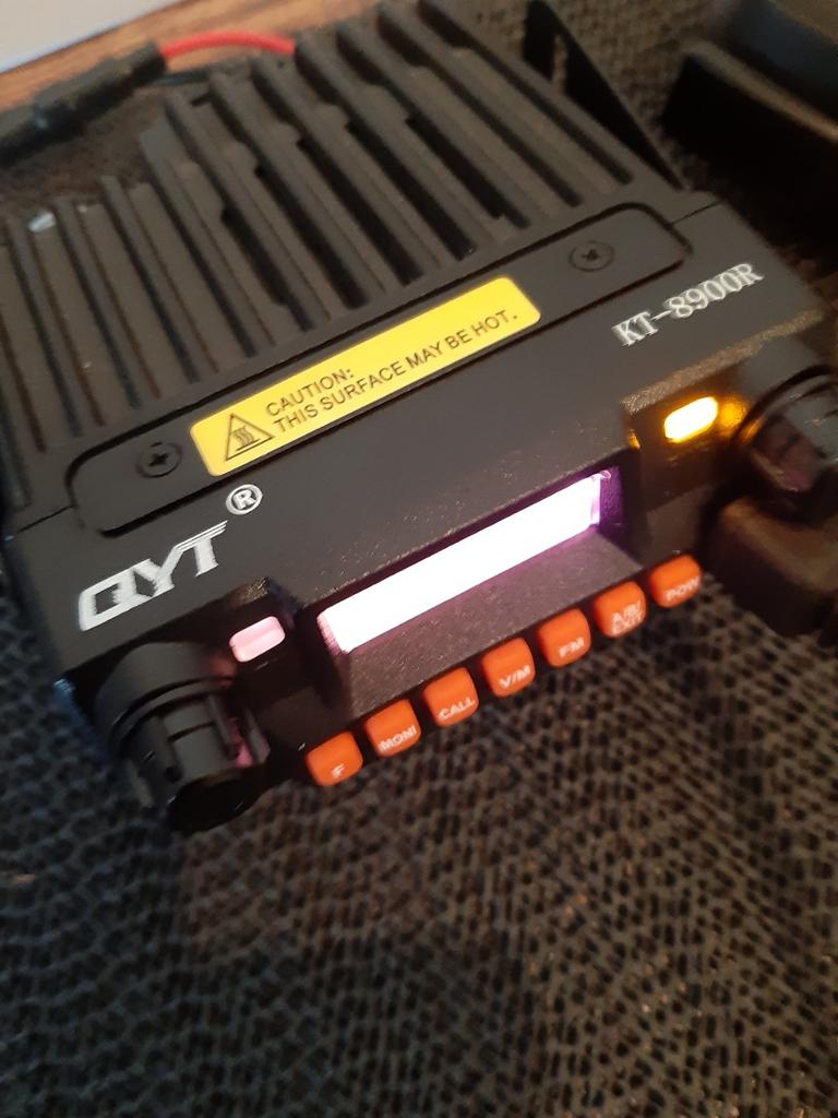 QYT KT-8900R Dual Band Mobiele Radio - Nieuw, Telecommunicatie, Zenders en Ontvangers, Ophalen of Verzenden, Nieuw, Zender en Ontvanger