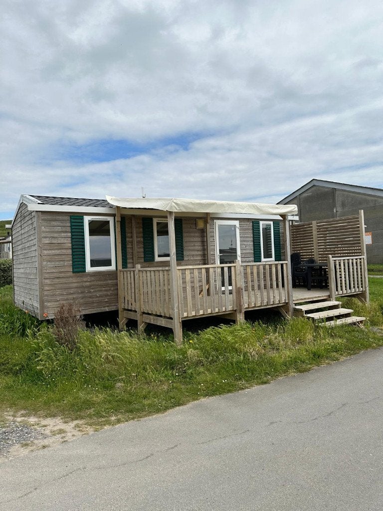 Te Koop: IRM Super Titania chalet/stacaravan (bouwjaar 2013), Caravans en Kamperen, Stacaravans, Tot en met 6