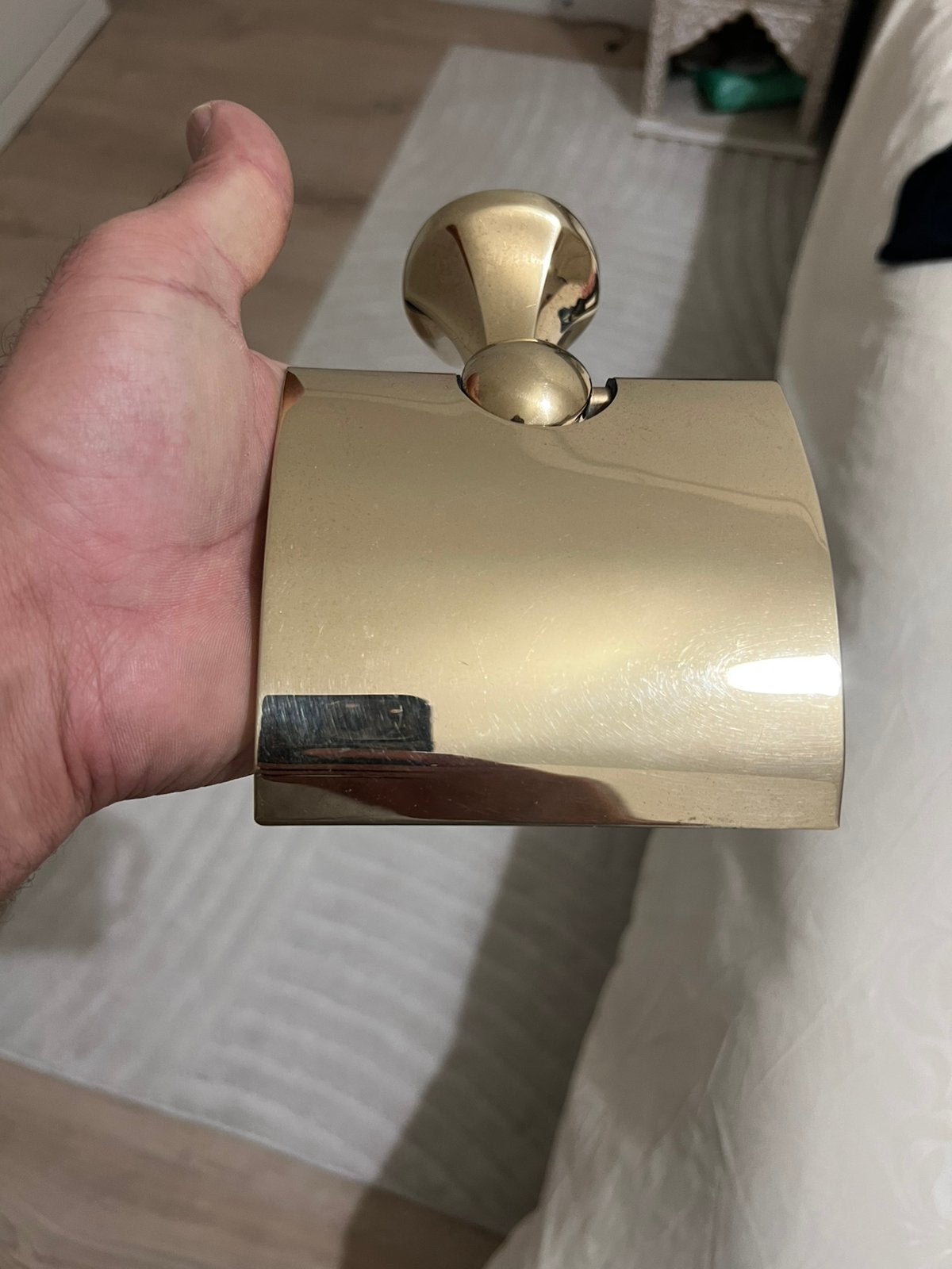 Gouden wc rol houder- toilet, Ophalen of Verzenden, Zo goed als nieuw