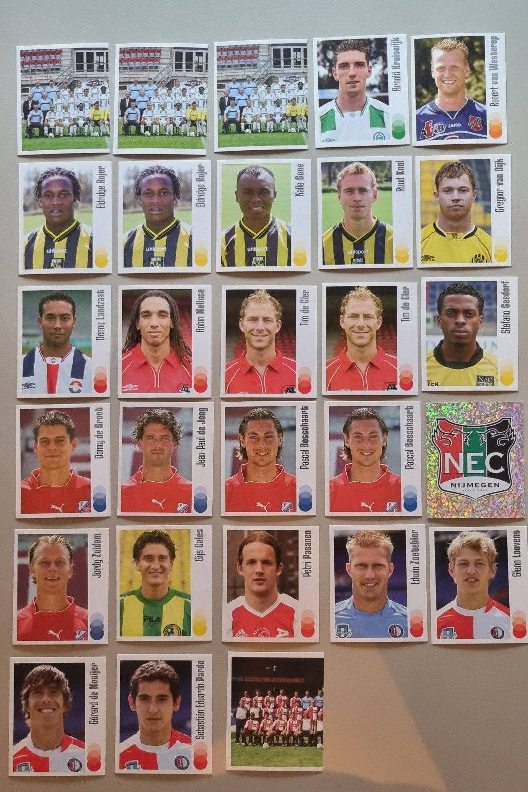 28 Panini Voetbal 04 Plaatjes, Ophalen of Verzenden, Zo goed als nieuw, Overige binnenlandse clubs, Poster, Plaatje of Sticker