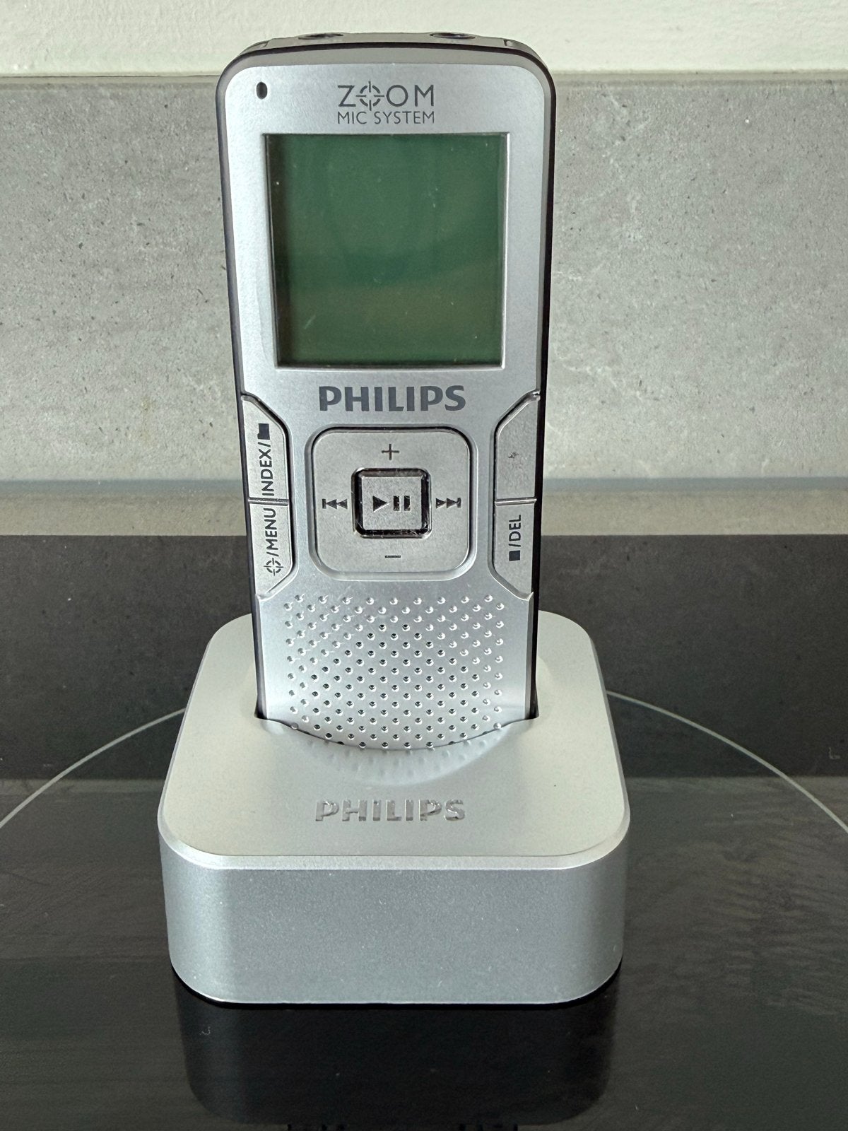 Philips Voice Tracer LFH0862 Digitale Dictafoon met Dock, Ophalen of Verzenden, Zo goed als nieuw
