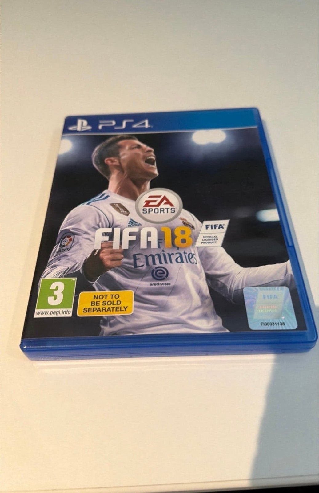 FIFA 18 PS4 - Voetbalgame met Ronaldo op cover, Gebruikt, Eén computer, Ophalen of Verzenden, Sport